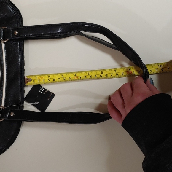 Nicole Miller 🆕 Shiny Leather Shoulder Bag - Picture 17 of 17